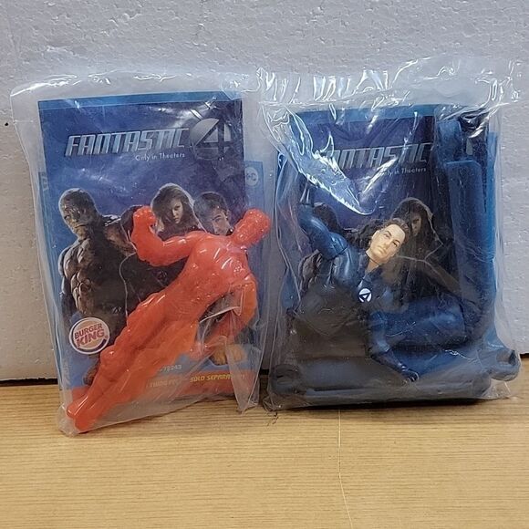 Fantastic 4 books, Lounge pants, action figures - Picture 6 of 16